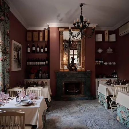 Tela & Vino Villa *